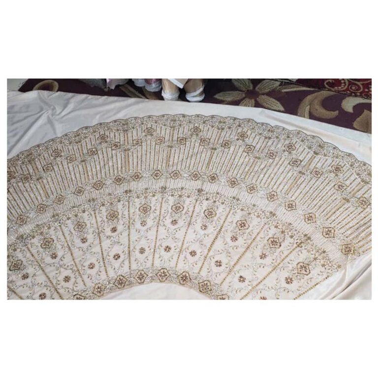 شرارة مطرزة03