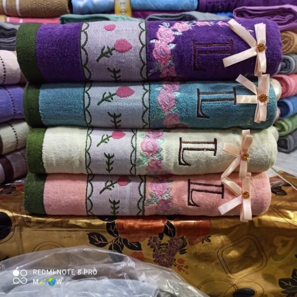 مناشف هندي ناعم