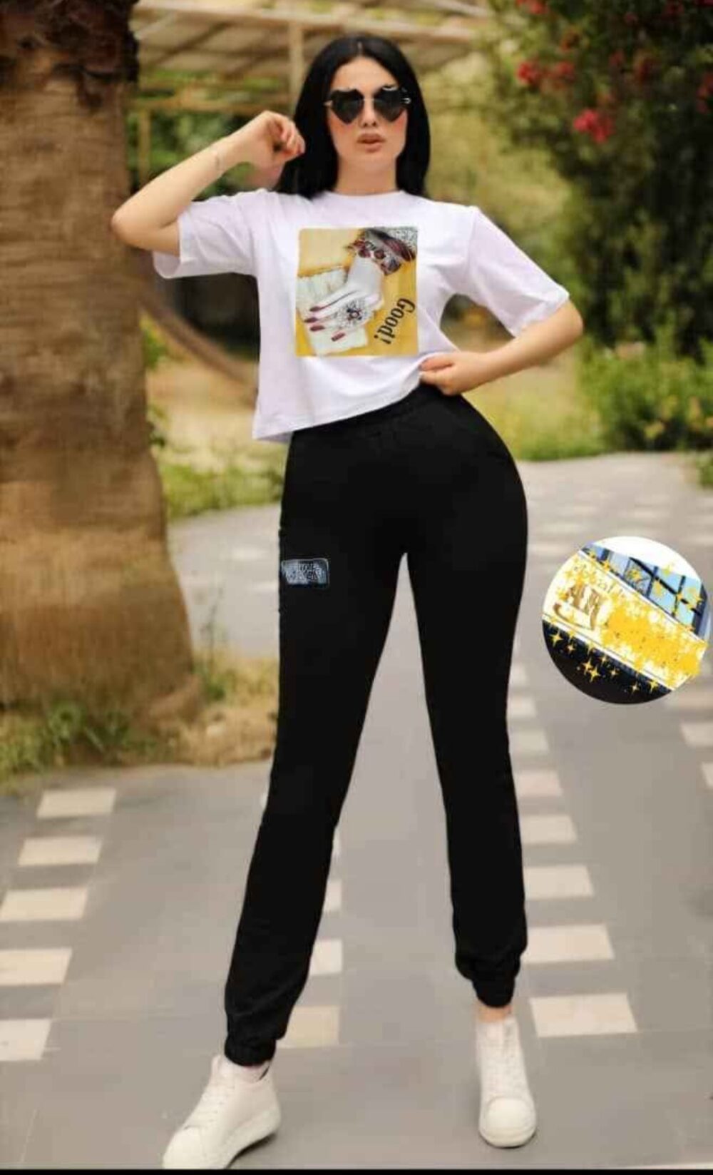 ⁦طقم نسائي⁩ - الصورة ⁦2⁩