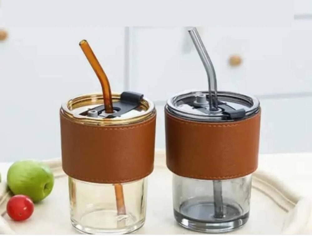 كوب زجاج