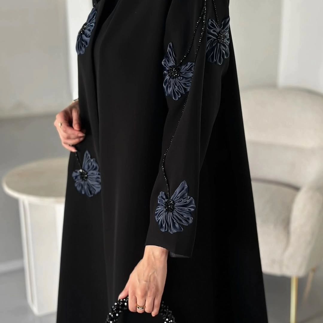 عبايه الورد - الصورة 3