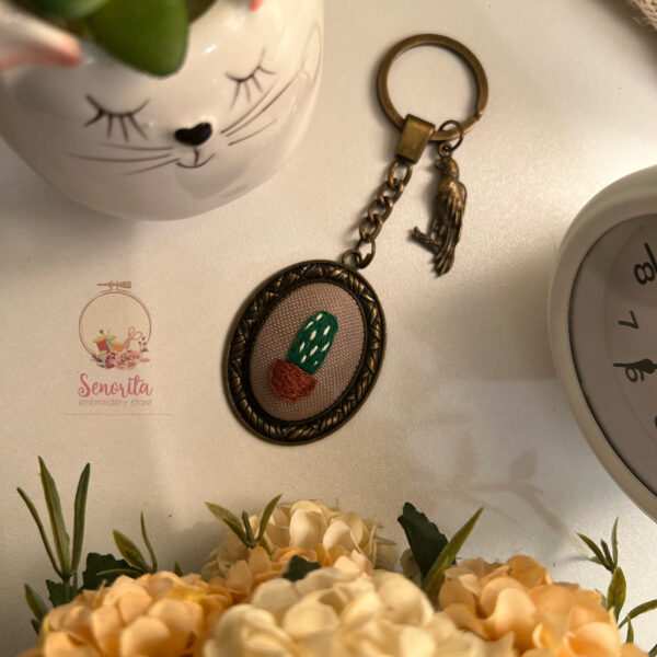 ميدالية تطريز