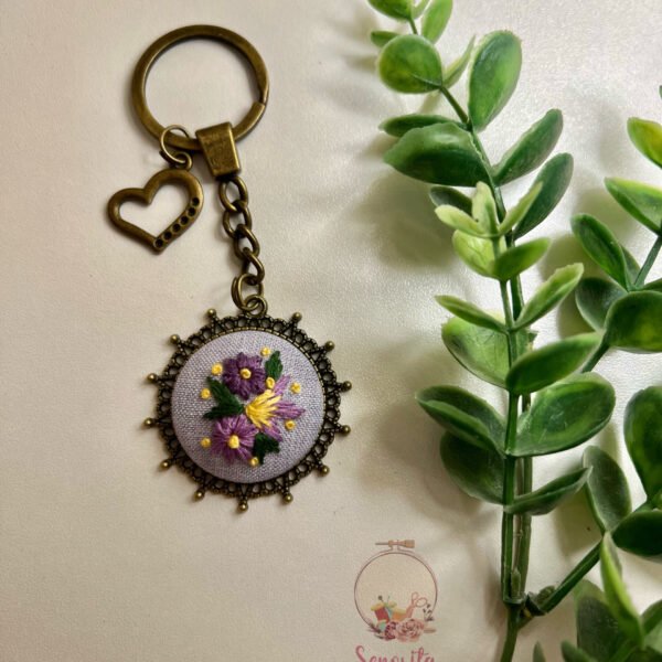 ميدالية تطريز