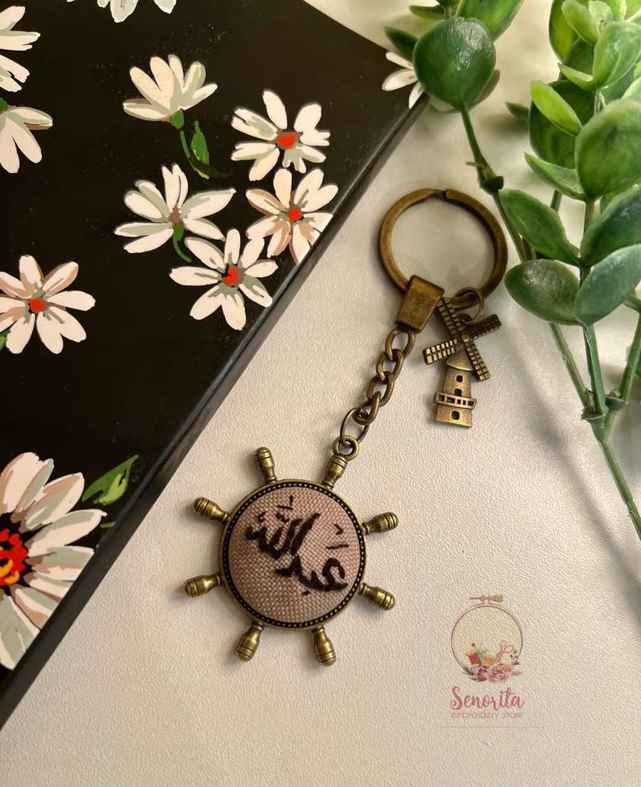 ميدالية تطريز