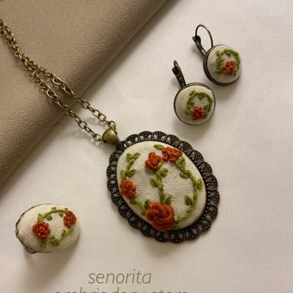 تطريز طقم اكسسوار