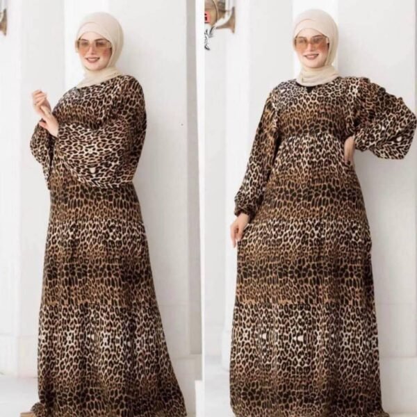 فستان نسائي طويل بنقشة ليوبارد وأكمام واسعة