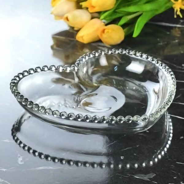 صحون شكل قلب صافي