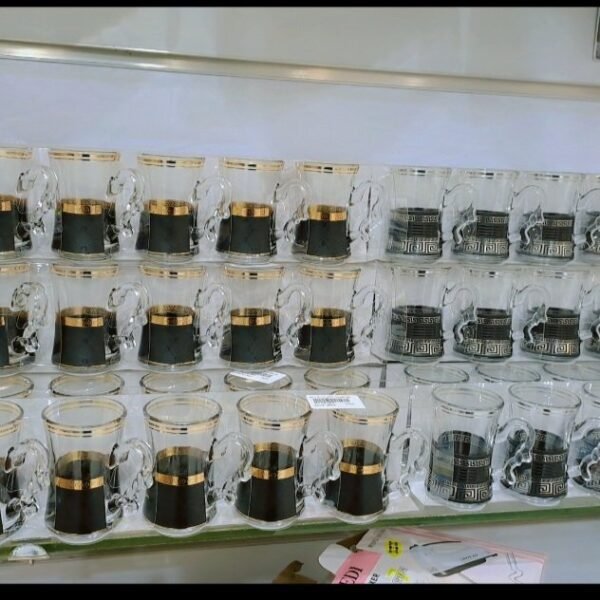 طقم كاسات زجاجي ذهبي و فضي