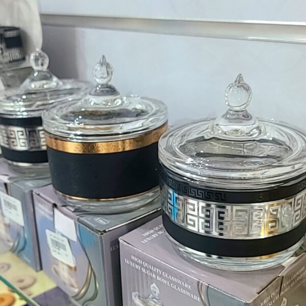 سكرية زجاجية ملكية بنقشة ذهبي و فضي و اسود