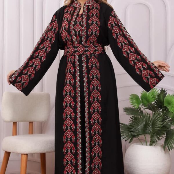 ثوب تراثي فلسطيني