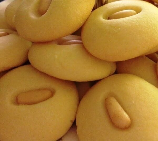 غريبه ناعمه ولذيذه