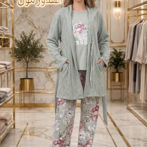 طقم شتوي مخمل 3 قطع - نقشة الزهرة الذهبية